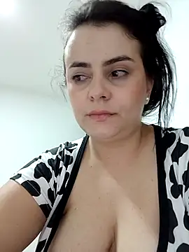 Snapshot of Im_Amelia chatting on 03-01-25, 03:21 Im Amelia online show from 03-01-25, 03:21