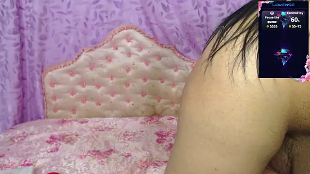 Snapshot of hellendollxxx chatting on 12-20-25, 07:15 hellendollxxx online show from 12-20-25, 07:15