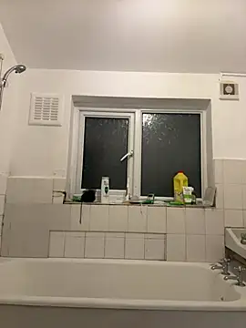 Oorgazmic online show from 12-26-24, 11:24