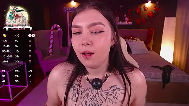 Snapshot of Arizonaa_Muse chatting on 12-22-24, 03:33 Arizonaa Muse online show from 12-22-24, 03:33