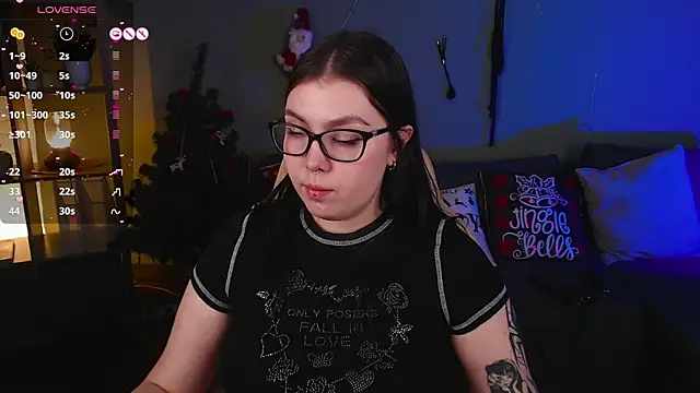 Snapshot of Arizonaa_Muse chatting on 01-11-25, 03:31 Arizonaa Muse online show from 01-11-25, 03:31