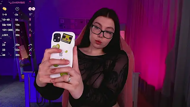 Snapshot of Arizonaa_Muse chatting on 02-22-25, 12:38 Arizonaa Muse online show from 02-22-25, 12:38