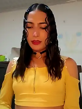 Lanna hott  online show from 02-01-25, 07:55