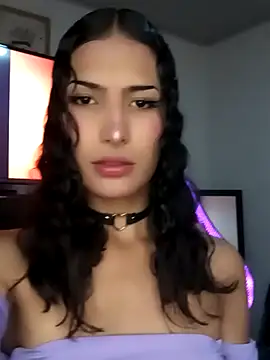 Lanna hott  online show from 09-15-25, 06:52