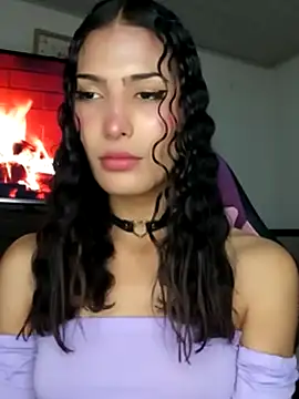 Lanna hott  online show from 11-15-25, 11:54