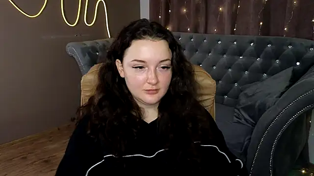 GloriNichols online show from 01-18-25, 06:34