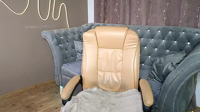 GloriNichols online show from 01-20-25, 07:58