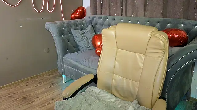 GloriNichols online show from 03-20-25, 06:30