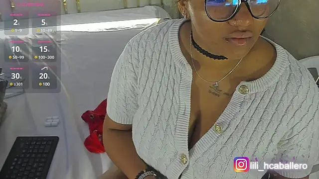 Lilithcaballero online show from 01-28-25, 03:36