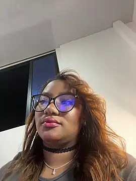 Lilithcaballero online show from 03-10-25, 02:17