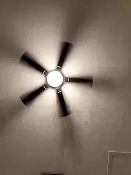 u091 online show from 11-11-25, 02:44