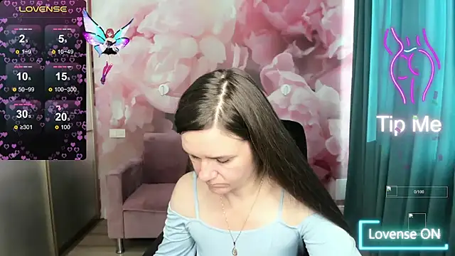 AriaGray online show from 09-24-25, 07:23