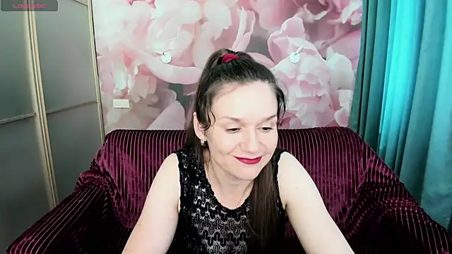 AriaGray online show from 06-27-26, 07:57
