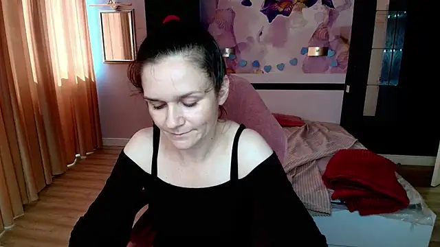 AriaGray online show from 07-27-26, 12:23