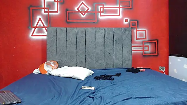 FerneyManti online show from 11-15-25, 02:13