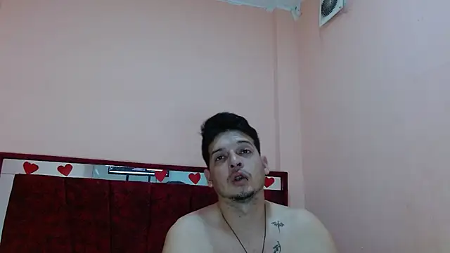 Snapshot of FerneyManti chatting on 01-10-26, 01:13 FerneyManti online show from 01-10-26, 01:13