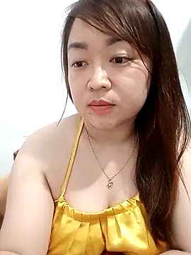 VyOanh2K online show from 03-06-25, 05:22