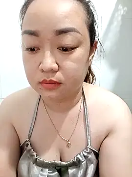 VyOanh2K online show from 03-07-25, 04:11