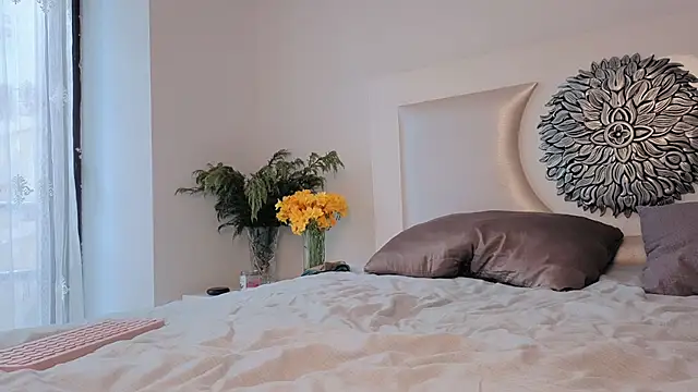 Snapshot of my_lina chatting on 03-06-25, 06:41 my lina online show from 03-06-25, 06:41