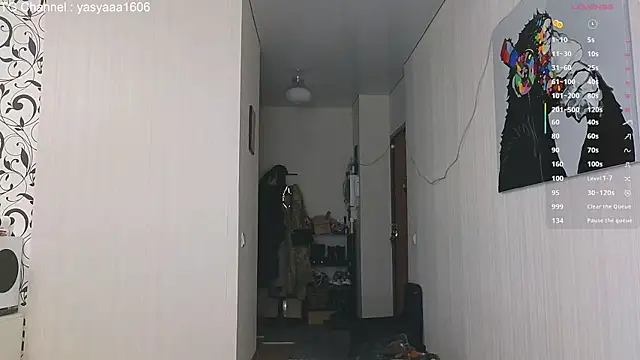 Yassyaaa online show from 01-09-26, 04:37