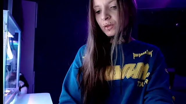 InesGold online show from 01-27-25, 07:13