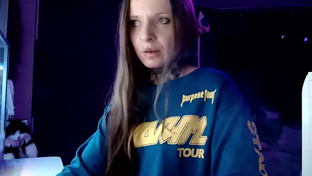 InesGold online show from 01-27-25, 10:16