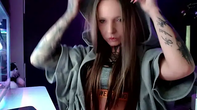 InesGold online show from 02-16-25, 08:10