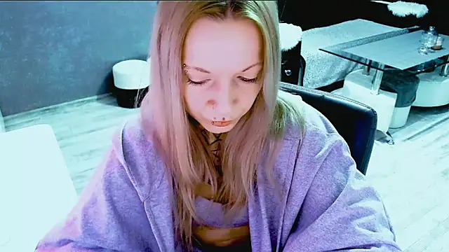 InesGold online show from 10-17-25, 07:22