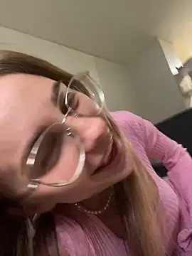 GraceTorrez online show from 12-25-24, 11:11