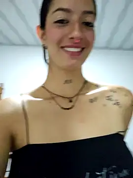 Snapshot of Abbyjonhson__ chatting on 01-10-25, 02:35 Abbyjonhson online show from 01-10-25, 02:35