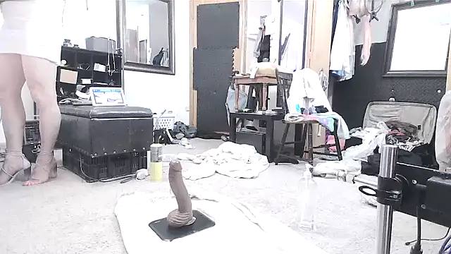 sissytrapdolly24 online show from 02-01-25, 02:02