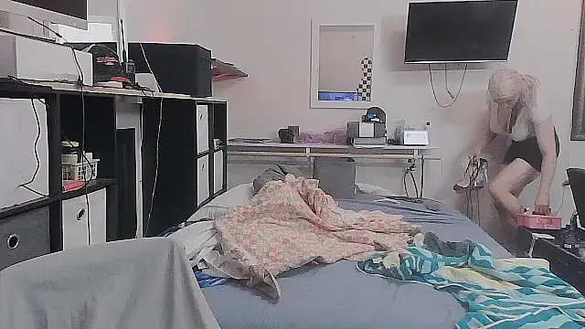 sissytrapdolly24 online show from 01-13-26, 08:41