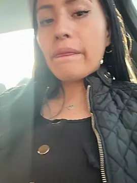 Sara luna  online show from 02-28-25, 10:06