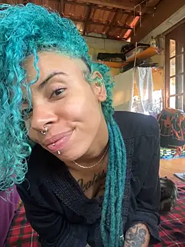 Snapshot of sammoura01 chatting on 11-20-25, 01:44 sammoura01 online show from 11-20-25, 01:44