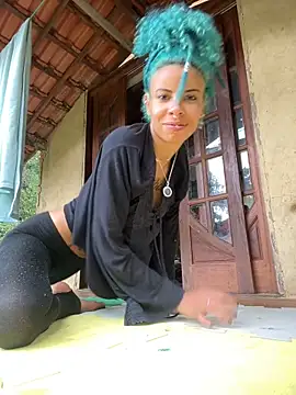 Snapshot of sammoura01 chatting on 11-25-25, 04:07 sammoura01 online show from 11-25-25, 04:07