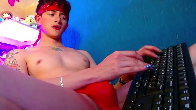 GabyThoms online show from 12-17-24, 11:59