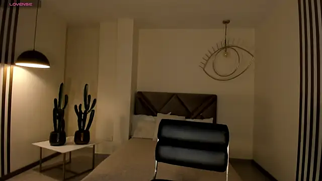 AbbyDalton online show from 09-28-25, 05:18