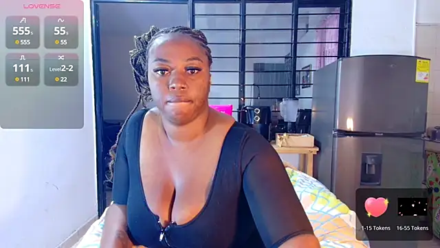 CiaraEbony online show from 03-09-25, 08:18