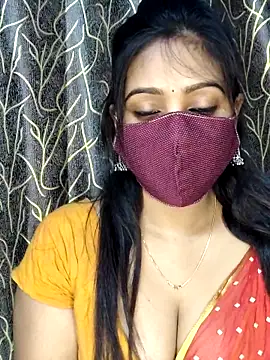 Snapshot of Monalisha_G chatting on 05-30-26, 02:47 Monalisha G online show from 05-30-26, 02:47