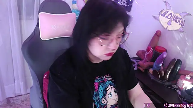 LiloMoon69 online show from 06-05-26, 06:42