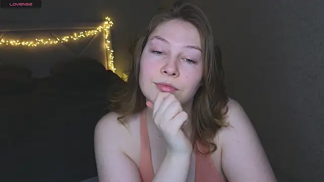 Snapshot of Catherine_River chatting on 01-17-25, 01:13 Catherine River online show from 01-17-25, 01:13