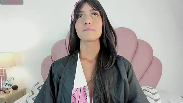 Daddysgirl1  online show from 10-27-25, 10:36