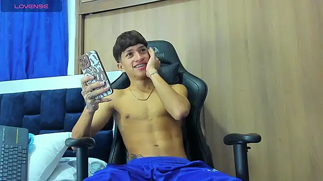  CamiloBass online show from 01-31-25, 01:11