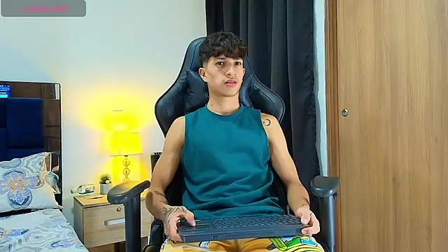  CamiloBass online show from 04-26-26, 12:19