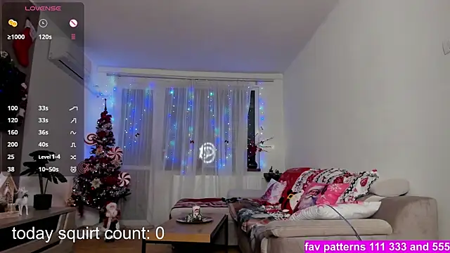 Snapshot of GabrielaLove_ chatting on 12-16-25, 08:58 GabrielaLove online show from 12-16-25, 08:58