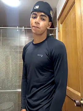 JoanG10 online show from 09-08-25, 03:55