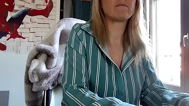 cassiehotsexy online show from 10-17-25, 07:55