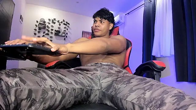 Snapshot of johan_beley_ chatting on 02-09-26, 05:50 johan beley online show from 02-09-26, 05:50