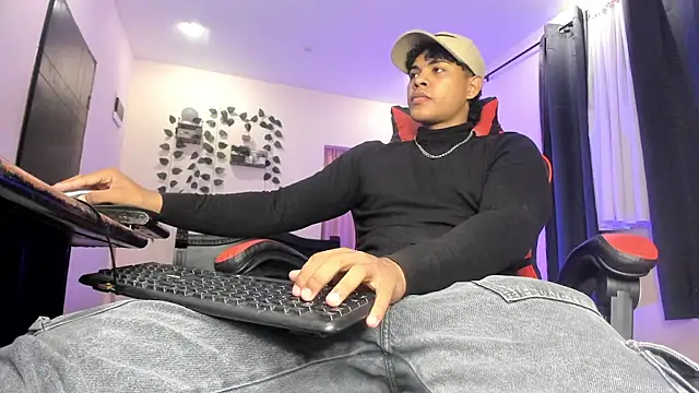 Snapshot of johan_beley_ chatting on 02-15-26, 09:11 johan beley online show from 02-15-26, 09:11