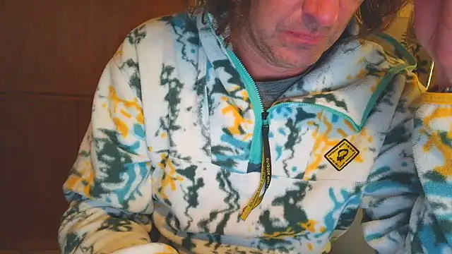 Snapshot of costanza7070 chatting on 01-16-26, 06:06 costanza7070 online show from 01-16-26, 06:06